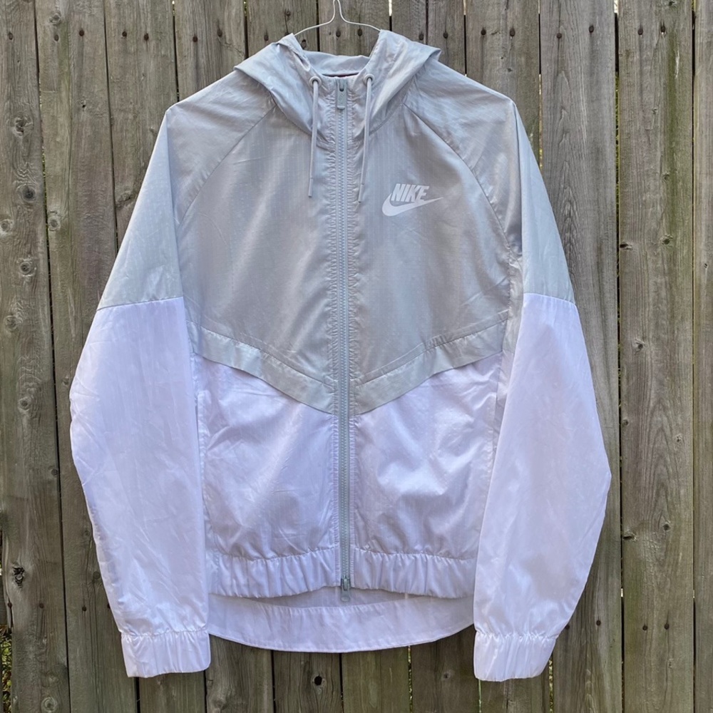 Two-toned Nike windbreaker